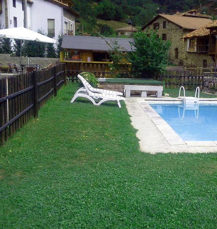Hostal Nevandi Espinama Luaran gambar